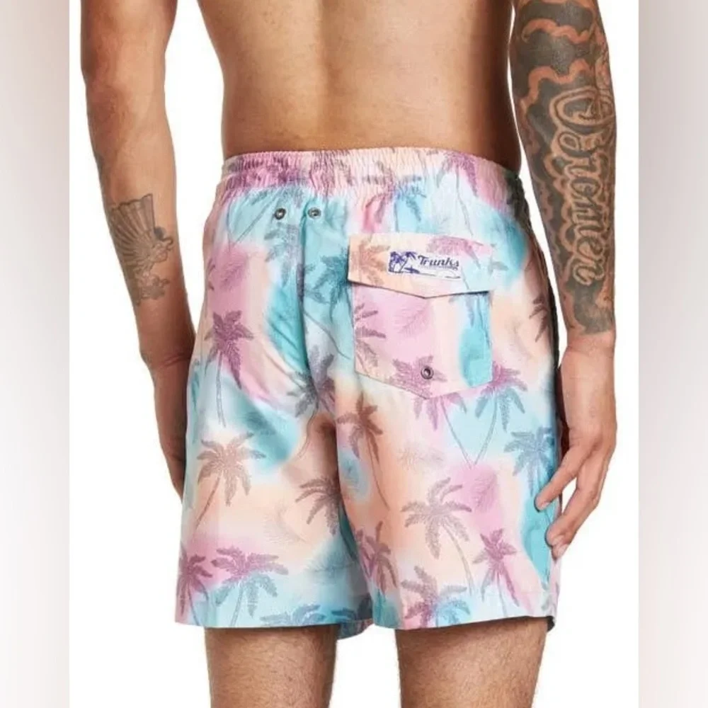 TRUNKS SURF & SWIM CO. Men’s Swim Shorts / Palm Trees / Tropical / Size: XL